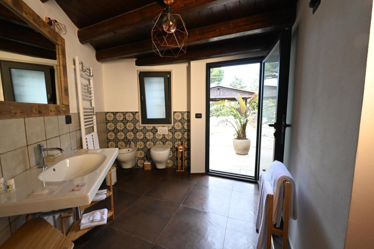 Casale Sette Volte Bed and Breakfast Monopoli Eksteriør billede
